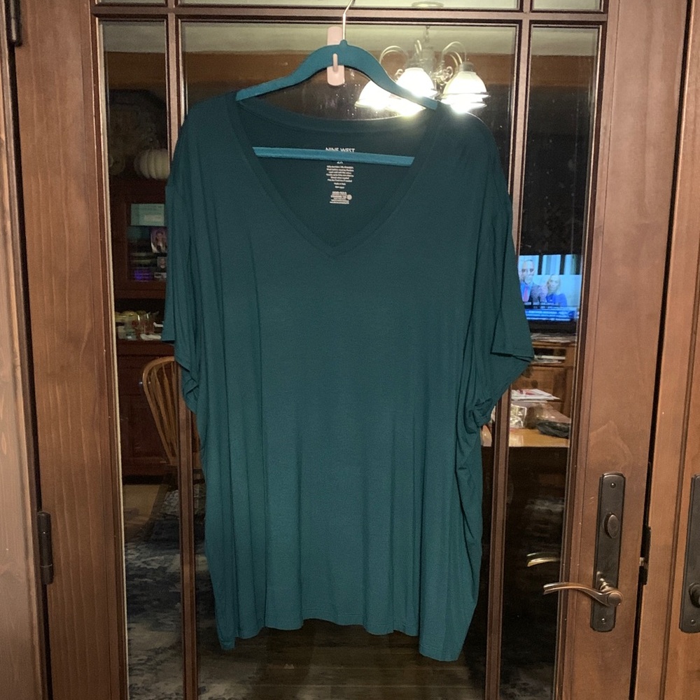 Nine West Teal V-Neck Short Sleeve Top